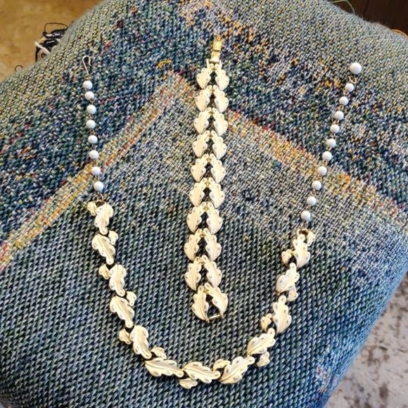 Coro Jewelry - Vintage 1950's CORO set (#20)